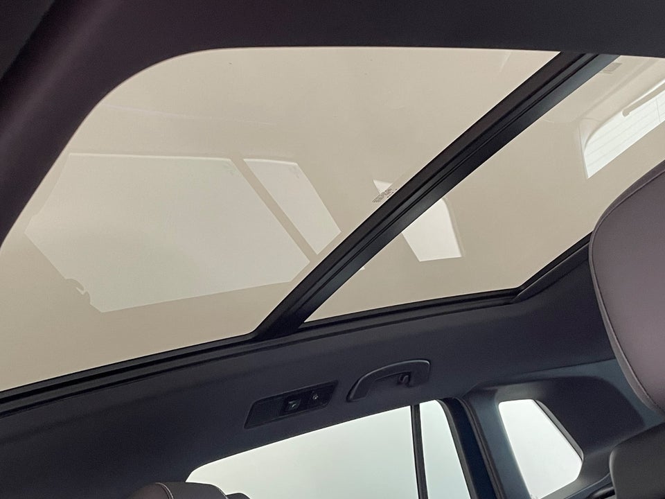 VW Tiguan 1,4 eHybrid R-line DSG 5d