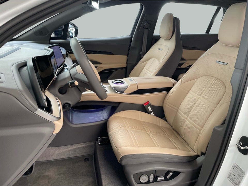 Hongqi EHS7 111 Exclusive 5d