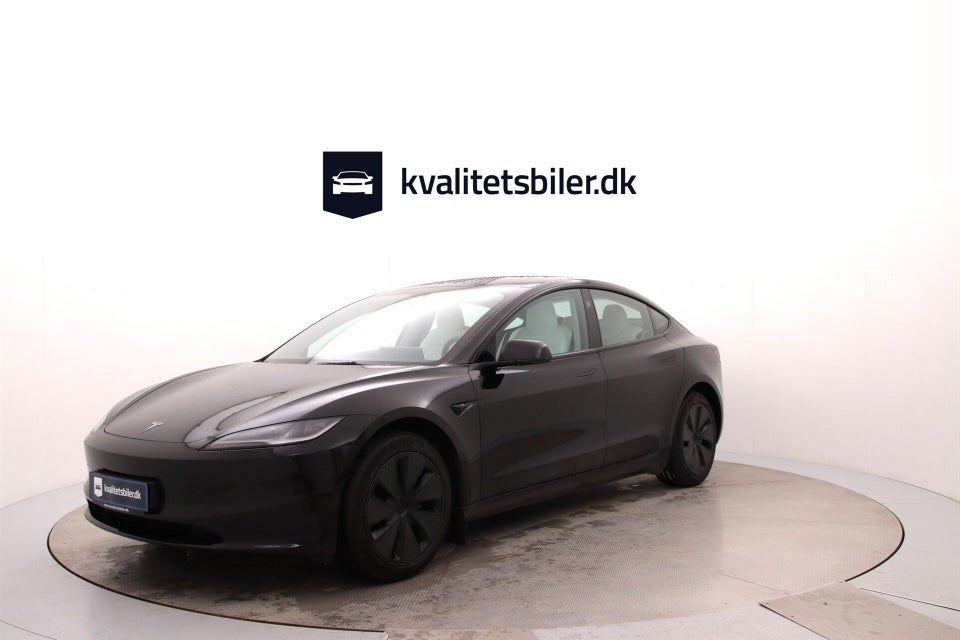 Tesla Model 3 RWD 4d