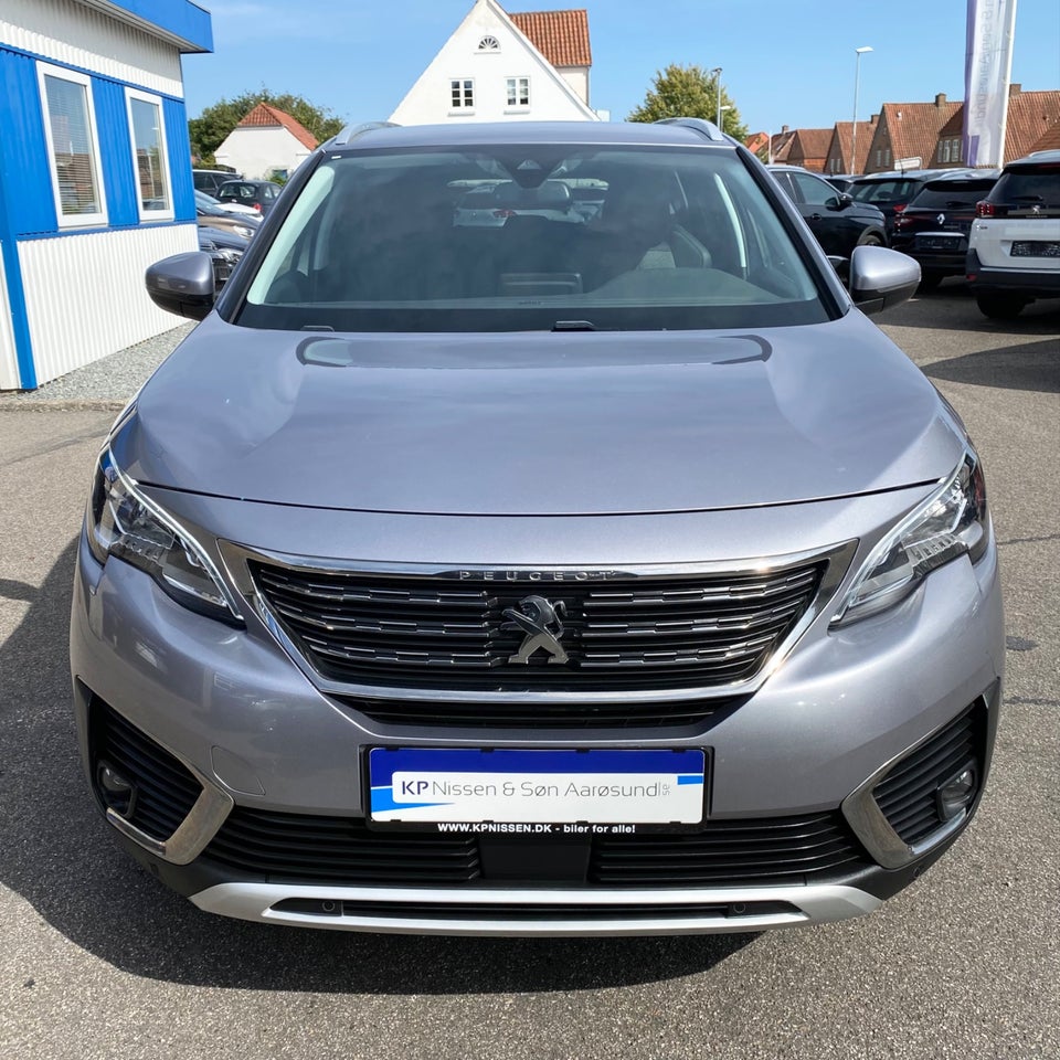 Peugeot 5008 1,6 BlueHDi 120 Allure 7prs 5d