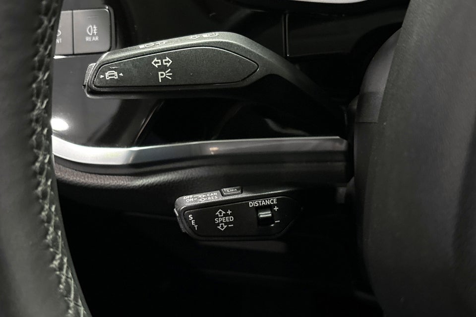 Audi Q3 45 TFSi e Attitude plus S-tr. 5d