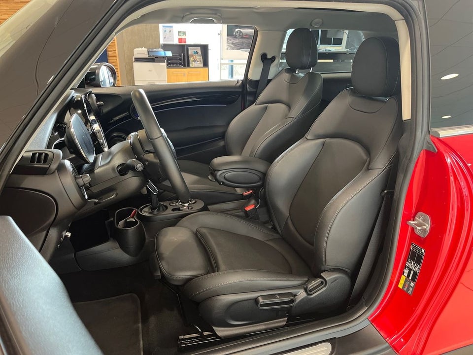 MINI Cooper SE Edition Premium Plus 3d