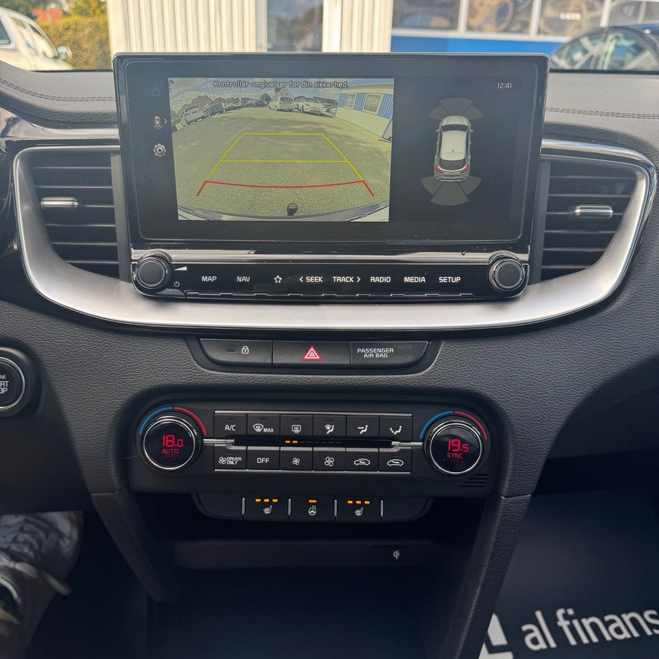 Kia XCeed 1,6 PHEV Upgrade Intro DCT 5d