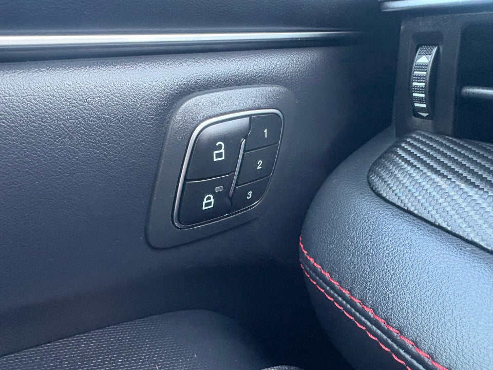 Ford Mustang Mach-E 91 Premium Extended Range AWD 5d