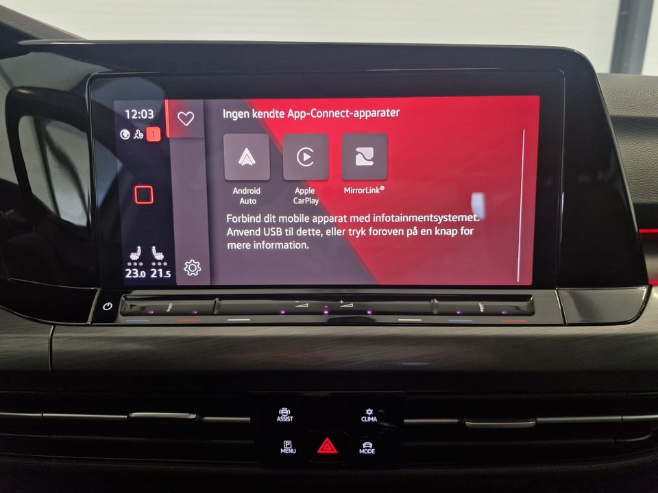 VW Golf VIII 1,5 eTSi 150 Style DSG 5d