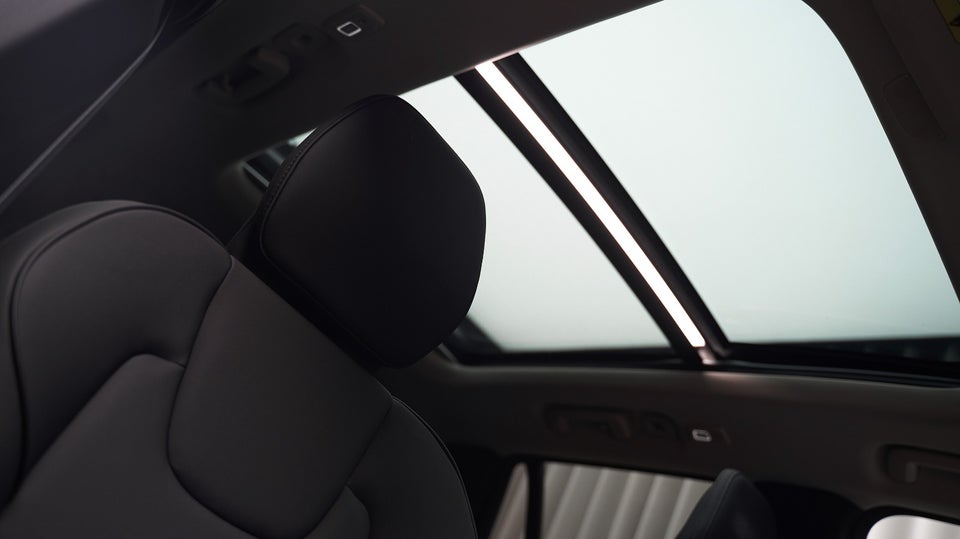 Volvo XC90 2,0 T8 ReCharge Ultra Dark aut. AWD 7prs 5d