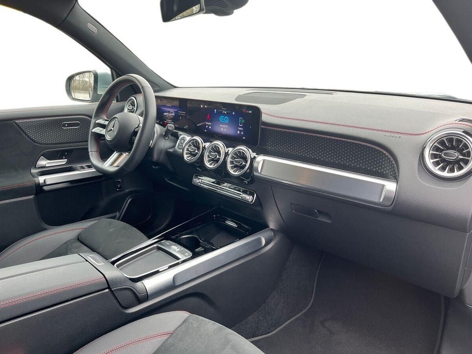 Mercedes EQB250+ AMG Line 5d