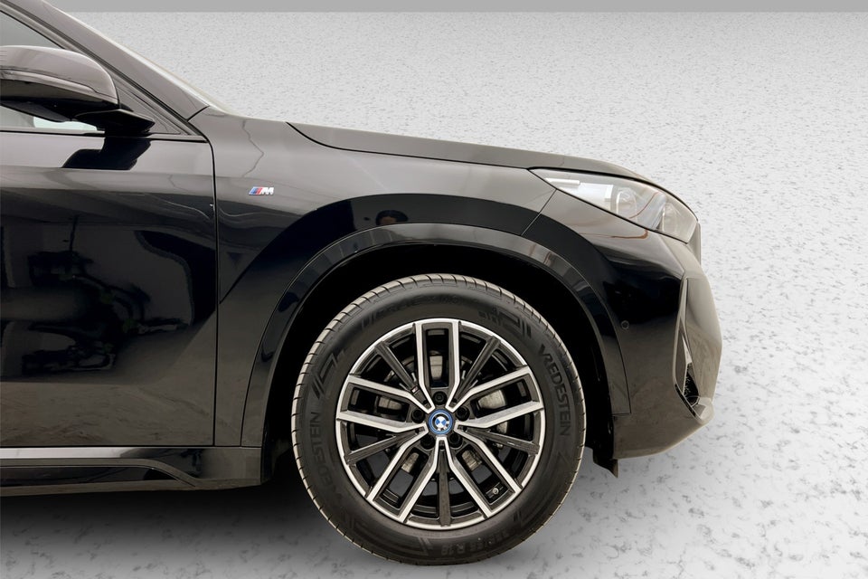 BMW iX1 eDrive20 M-Sport 5d