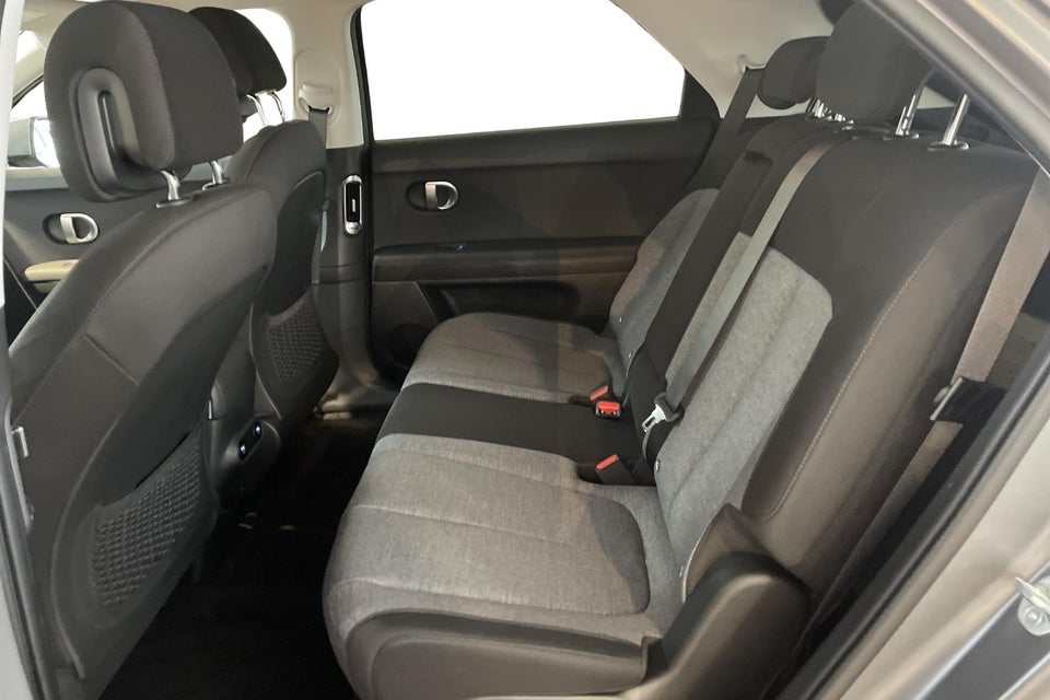 Hyundai Ioniq 5 77 Essential AWD 5d