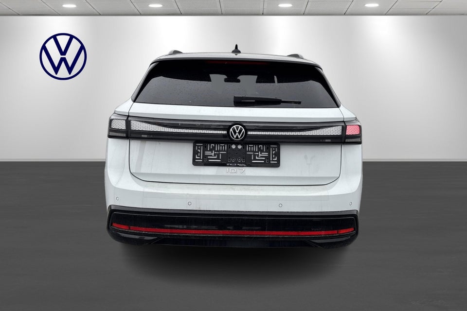 VW ID.7 77 Style+ Tourer 5d