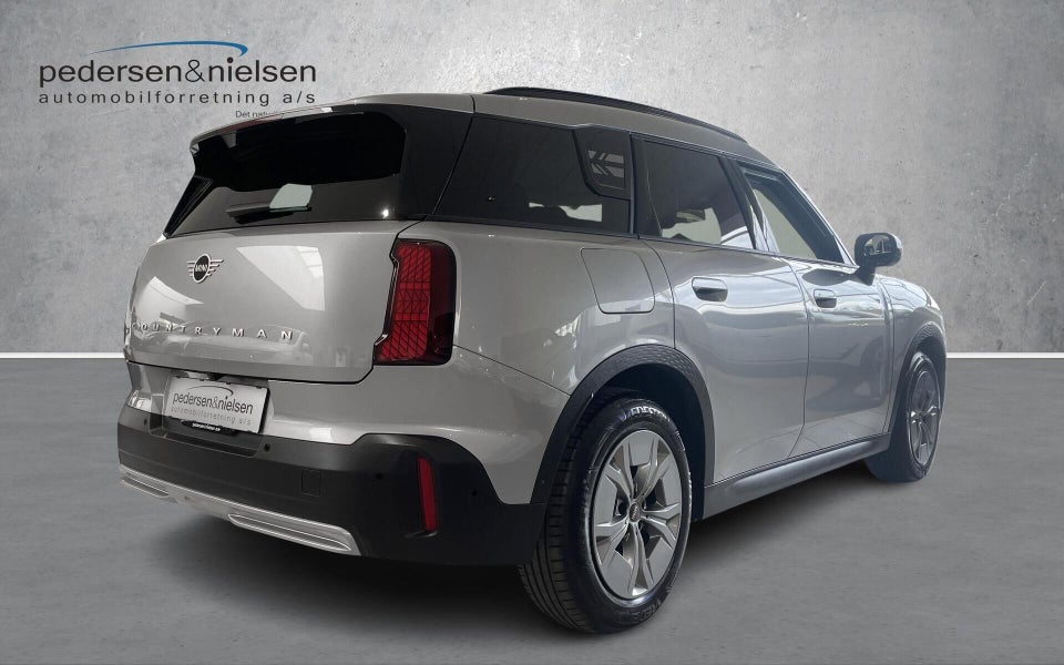 MINI Countryman E Classic Trim M 5d
