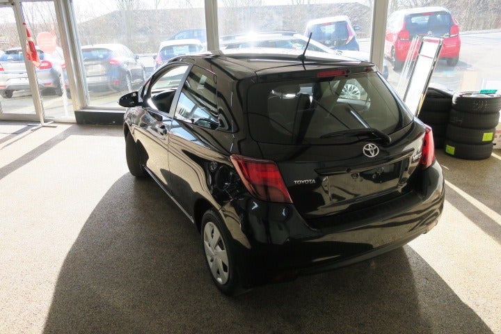 Toyota Yaris 1,0 VVT-i T1 3d