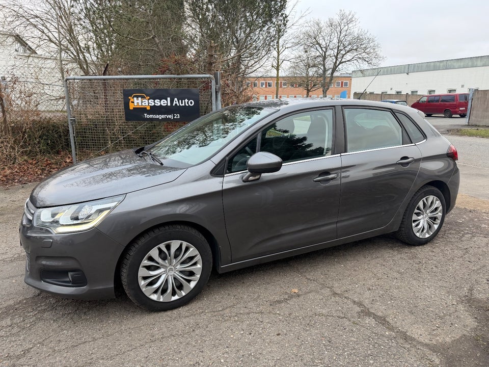 Citroën C4 1,6 BlueHDi 100 Feel 5d