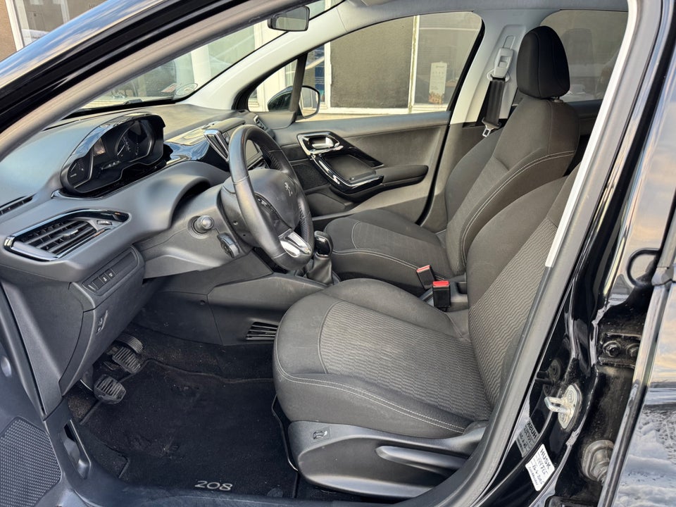 Peugeot 208 1,6 BlueHDi 100 Active 5d