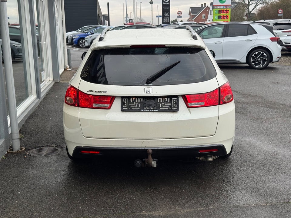 Honda Accord 2,2 i-DTEC Elegance Tourer 5d