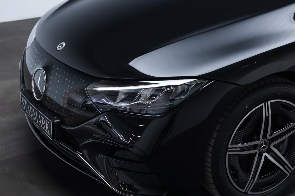 Mercedes EQE350 AMG Line 4d