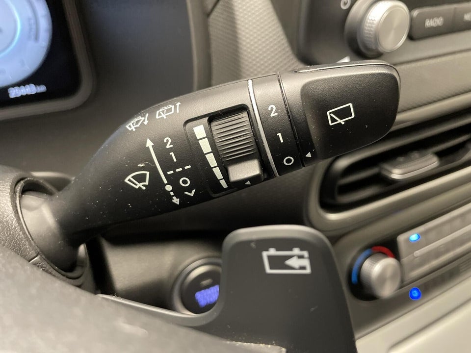 Hyundai Kona 39 EV Select 5d