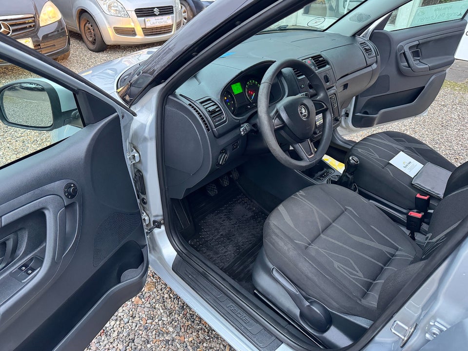 Skoda Fabia 1,2 12V Ambition 5d