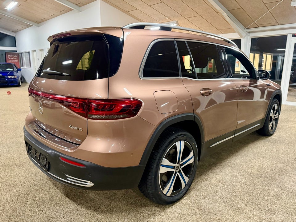 Mercedes EQB300 4Matic 7prs 5d