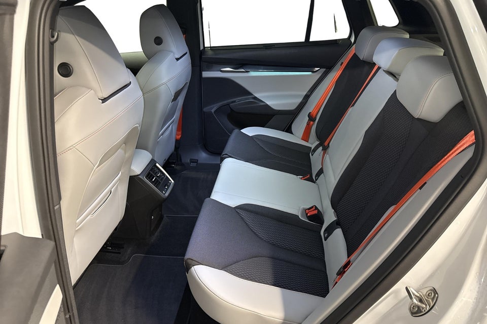 Skoda Elroq 85 iV First Edition 5d