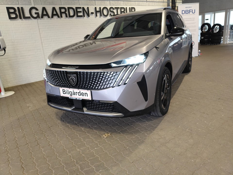 Peugeot e-5008 77 Allure 7prs 5d
