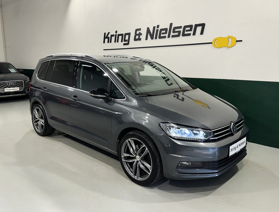 VW Touran 1,6 TDi 115 IQ.Drive DSG 7prs 5d