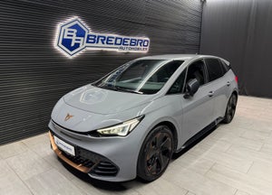 Cupra Born, modelår 2024, 24,500 km