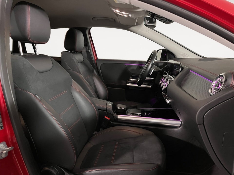 Mercedes EQA350 AMG Line 4Matic 5d