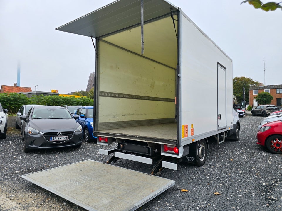 Iveco Daily 3,0 35S18 Alukasse m/lift AG8