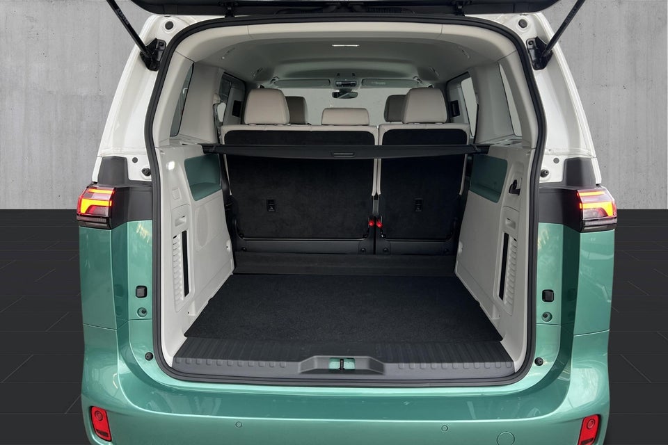 VW ID.Buzz 77 Pro SWB 5d