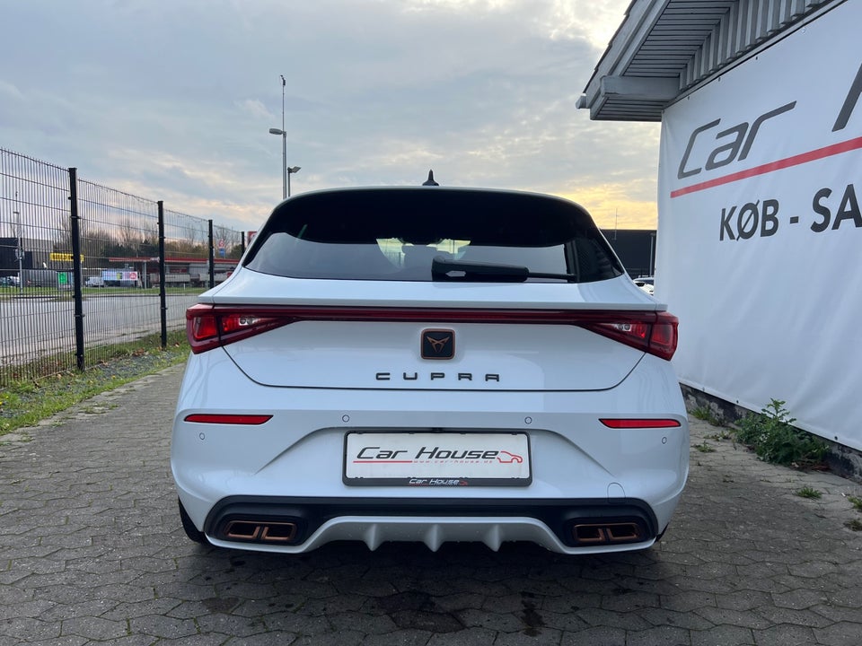 Cupra Leon 1,4 eHybrid VZ DSG 5d