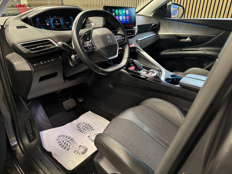 Peugeot 3008 1,6 Hybrid Allure Pack EAT8 5d