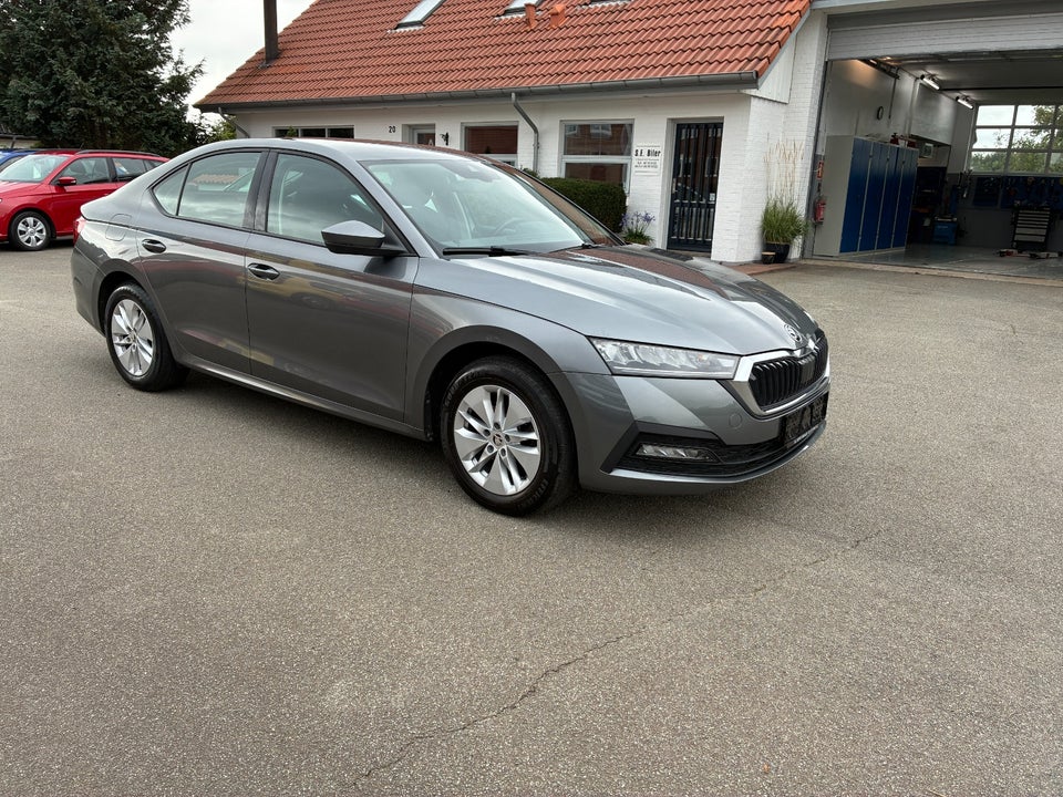 Skoda Octavia 1,0 TSi 110 Ambition 5d