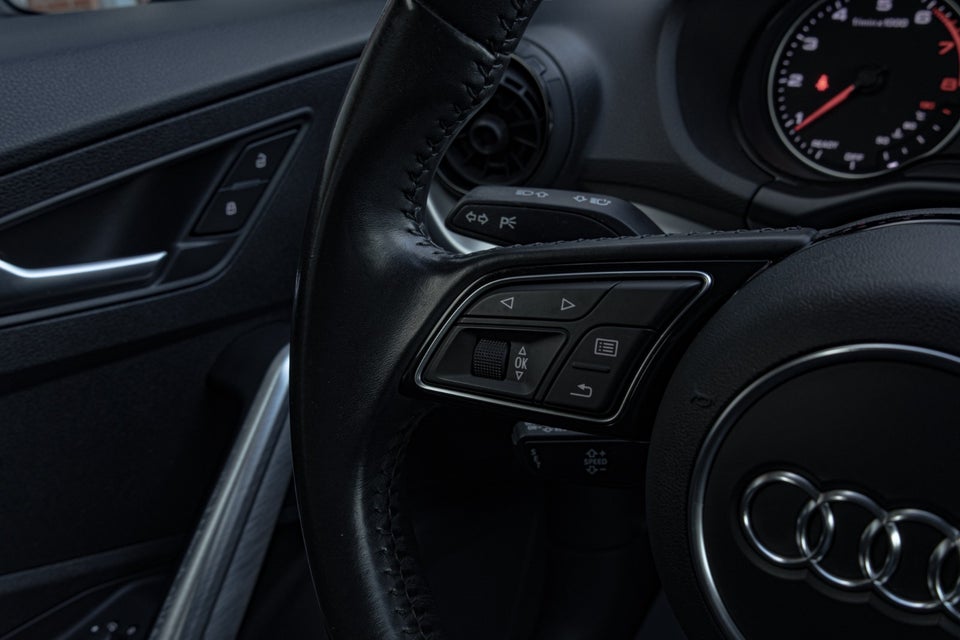 Audi Q2 1,4 TFSi 150 Sport S-tr. 5d