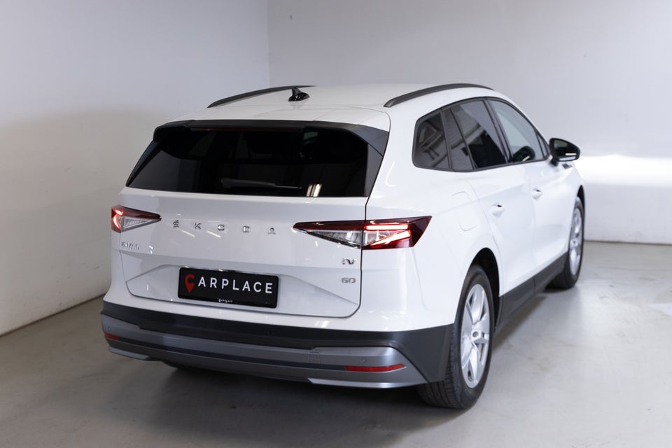 Skoda Enyaq 60 iV Loft 5d
