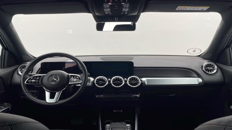 Mercedes EQB300 4Matic 5d