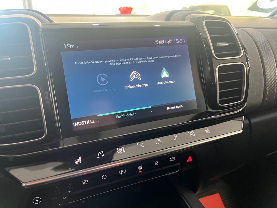 Citroën C5 Aircross 1,6 Hybrid Feel EAT8 5d
