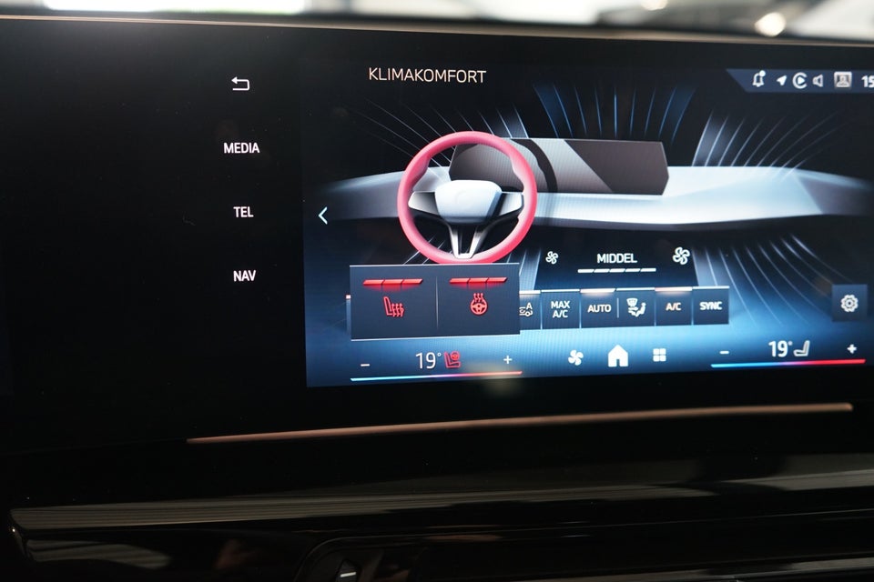 BMW iX1 eDrive20 M-Sport 5d