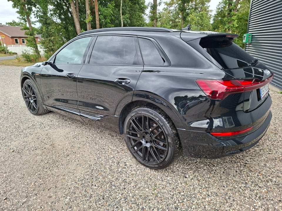 Audi e-tron 55 Launch Edition quattro 5d