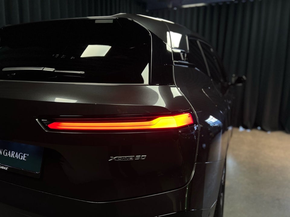 BMW iX xDrive50 Sport 5d