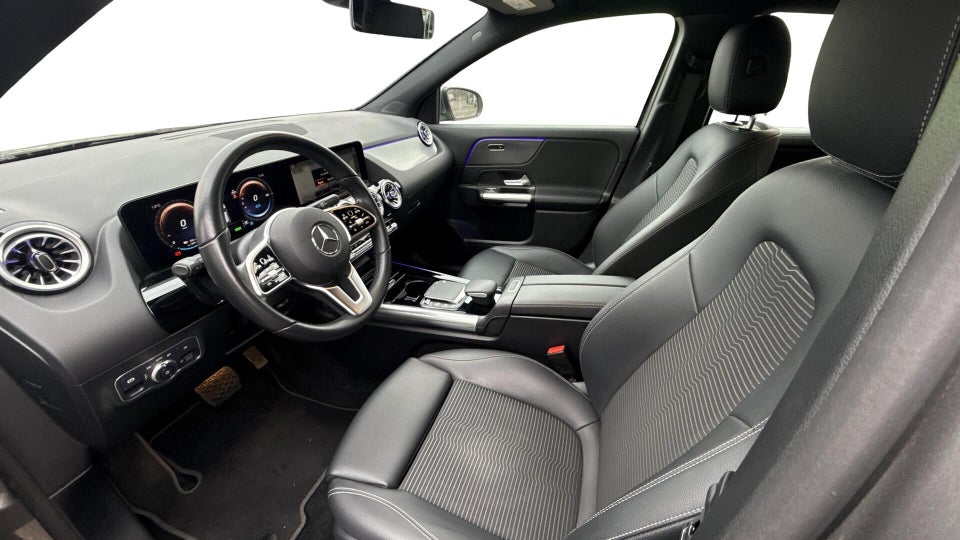 Mercedes EQA250 Progressive 5d