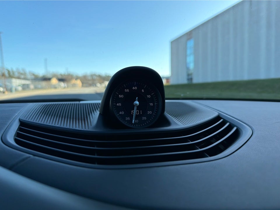 Porsche Taycan 4S 4d