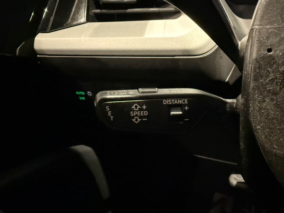 Audi Q4 e-tron 45 S-line 5d