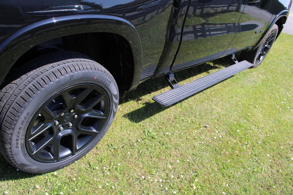 Dodge RAM 1500 3,0 Laramie Premium Night aut. 4d