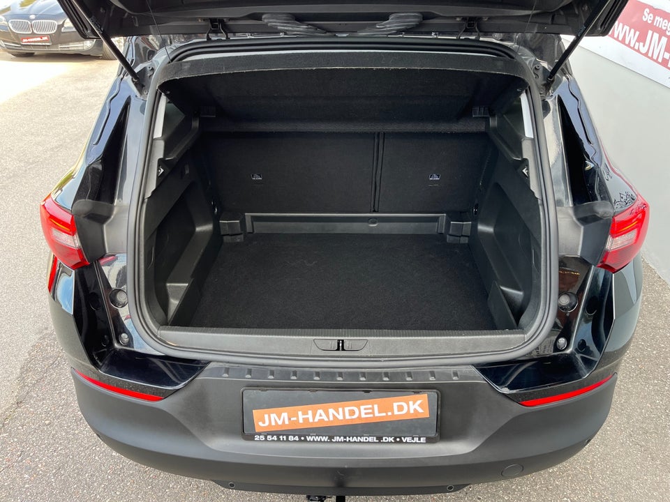 Opel Grandland X 1,5 CDTi 130 Enjoy 5d