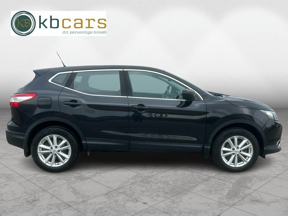 Nissan Qashqai 1,6 dCi 130 Tekna 5d