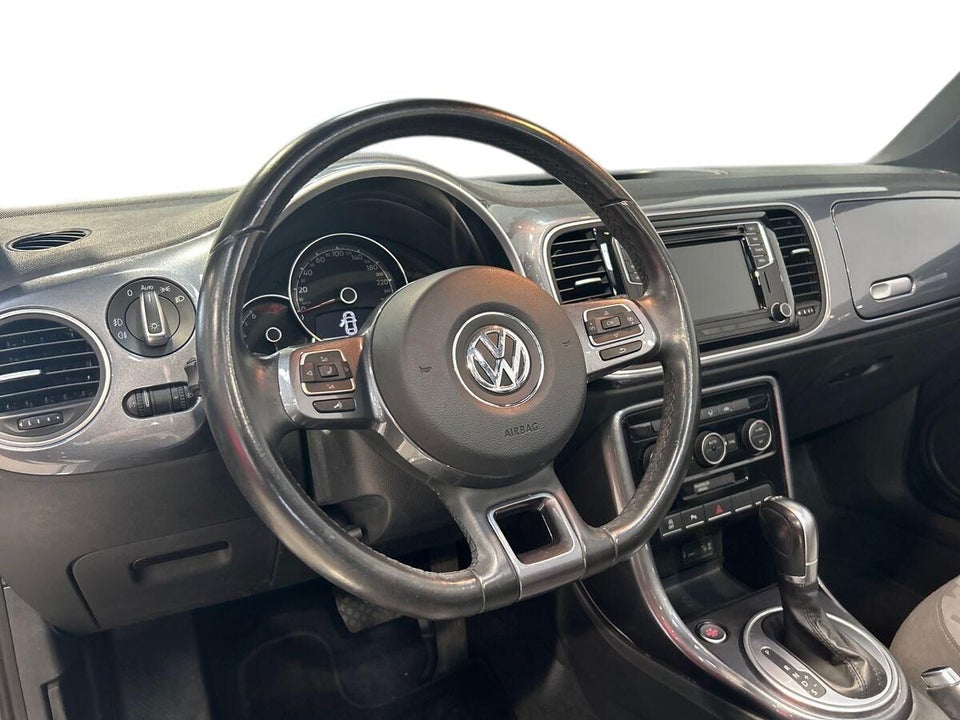 VW The Beetle 1,2 TSi 105 Life Cabriolet DSG 2d