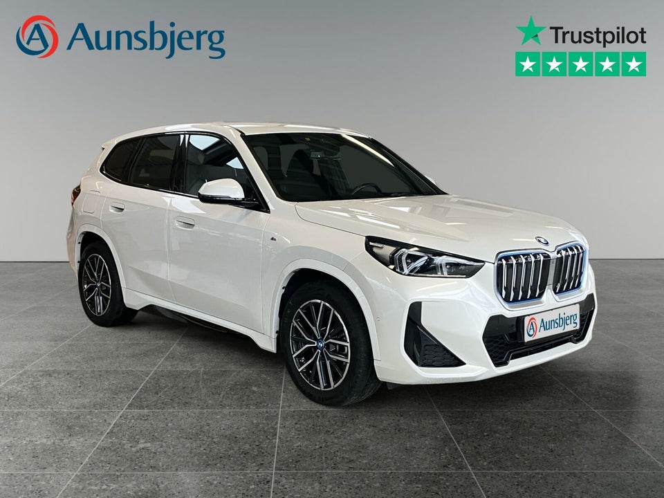 BMW iX1 xDrive30 M-Sport 5d