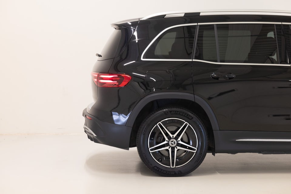 Mercedes EQB250+ AMG Advance 5d