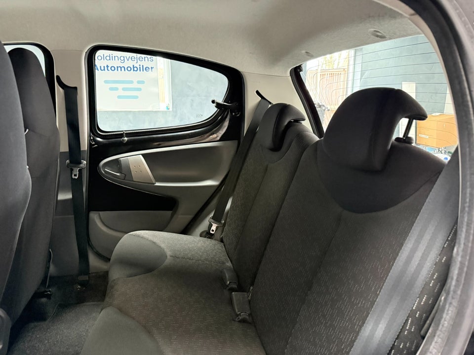 Peugeot 107 1,0 Active 5d